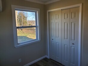 718 Goodridge Rd in Woodbury, TN - Foto de edificio - Building Photo