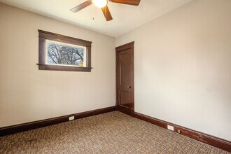 3394-3396 W 54th St in Cleveland, OH - Foto de edificio - Building Photo