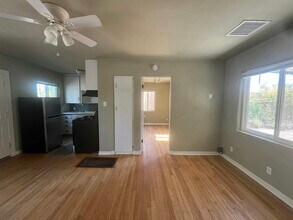 714 Adams St NE in Albuquerque, NM - Building Photo - Building Photo