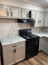 1101 E 2nd St in Hopkinsville, KY - Building Photo - Building Photo