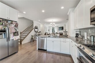 7940 Willoughby Ct in Alpharetta, GA - Foto de edificio - Building Photo