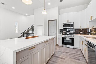 3620 Lehall St in Houston, TX - Building Photo - Building Photo