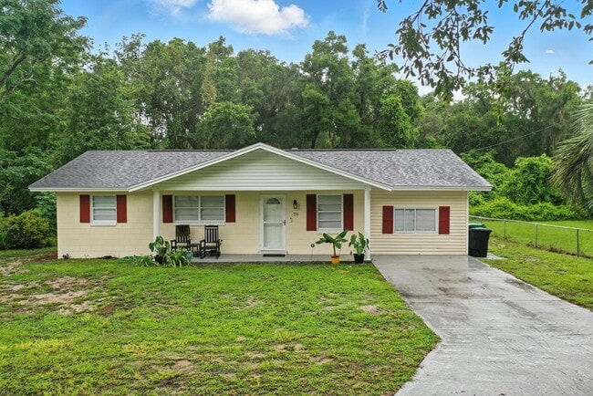 property at 711 4th St
