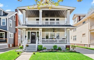 1286 Marlowe Ave, Unit 2 in Lakewood, OH - Building Photo