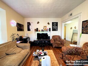 229 Chestnut Hill Ave in Boston, MA - Building Photo - Building Photo