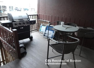 66 Middle St in Boston, MA - Building Photo - Building Photo