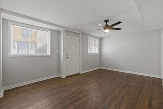 1849 W Augusta Blvd, Unit 1 in Chicago, IL - Building Photo - Building Photo