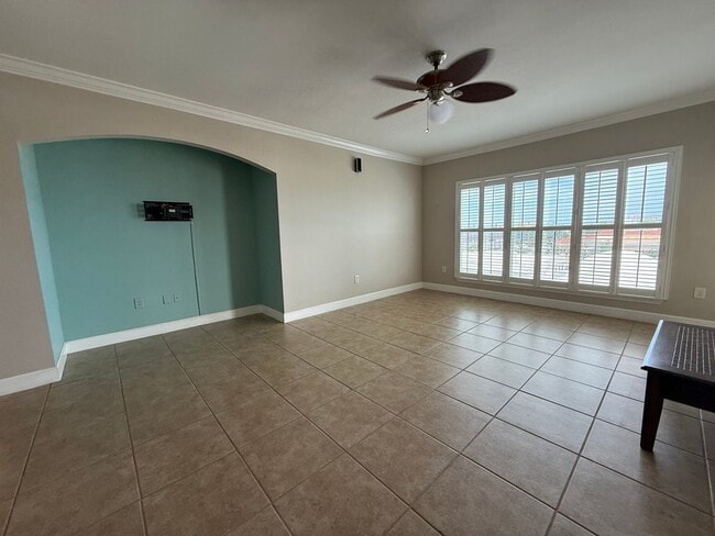 property at 808 3rd Ave W