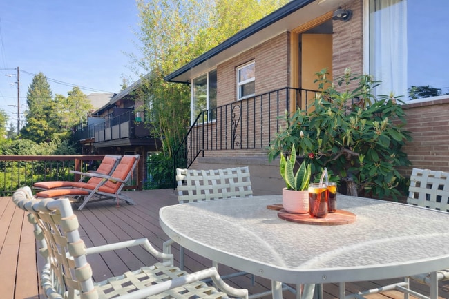 4326 3rd Ave NW, Unit 1