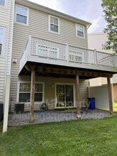 9725 Evening Bird Ln in Laurel, MD - Foto de edificio - Building Photo