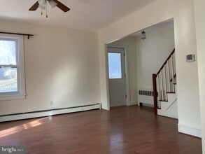 17 Hart Ave in Hopewell, NJ - Building Photo - Building Photo