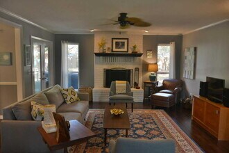 260 Dominica Cir E in Niceville, FL - Building Photo - Building Photo