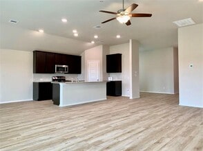 2203 Levant Ln in Mont Belvieu, TX - Building Photo - Building Photo