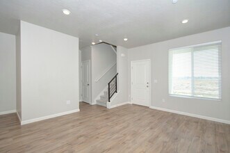 63 N Veranda Ct in Saratoga Springs, UT - Building Photo - Building Photo