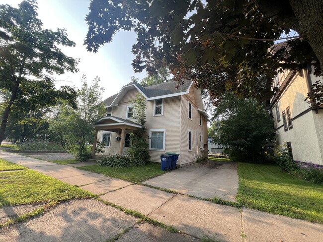 707 Franklin St, Unit # 3
