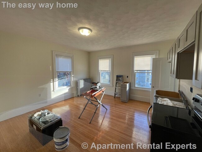 145 Highland Ave in Somerville, MA - Building Photo - Building Photo
