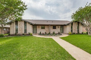 1213 Mill Valley Dr, Unit 1214 in Plano, TX - Building Photo