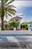 2820 SW 95th Ave in Miami, FL - Building Photo