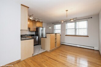 2843 W Arthur Ave in Chicago, IL - Building Photo - Building Photo