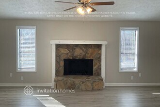 2230 Rolland St in Marietta, GA - Foto de edificio - Building Photo