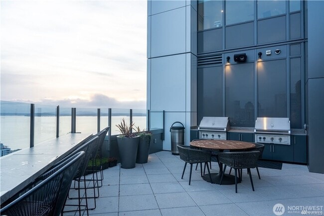 2510 6th Ave in Seattle, WA - Building Photo - Building Photo