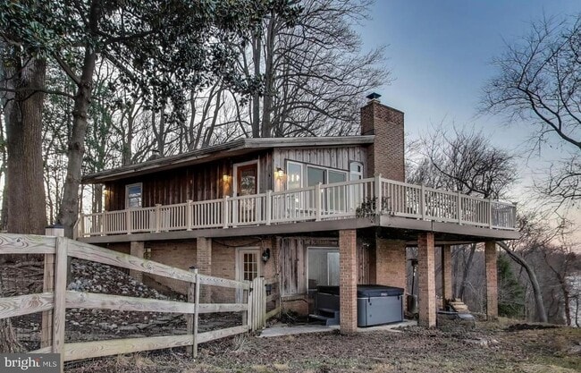 418 Point Mary Cir in Tracys Landing, MD - Building Photo - Building Photo