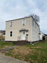 101 W 39th St in Shadyside, OH - Building Photo