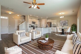 9714 Fanning Basket Ln, Unit 1311 in Ladson, SC - Foto de edificio - Building Photo