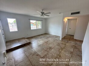 18001 N 43rd Way in Phoenix, AZ - Building Photo - Building Photo