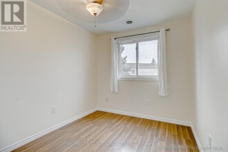46-46 Mountainview Rd S in Halton Hills, ON - Building Photo - Building Photo