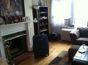 19 Hamilton Rd-Unit -Apt 2 in Brookline, MA - Building Photo - Building Photo