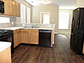 2906 Tara Gables Ct in Houston, TX - Building Photo - Building Photo