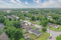5030 Yellowstone Blvd - 32