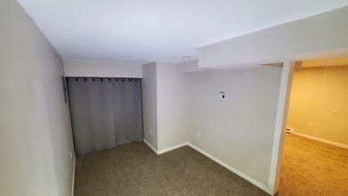 9A Griffiths Drive, Unit 9A in Durham, NH - Building Photo - Building Photo