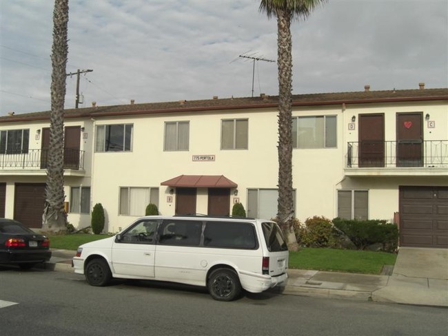 775 Portola Ave in Torrance, CA - Building Photo - Building Photo