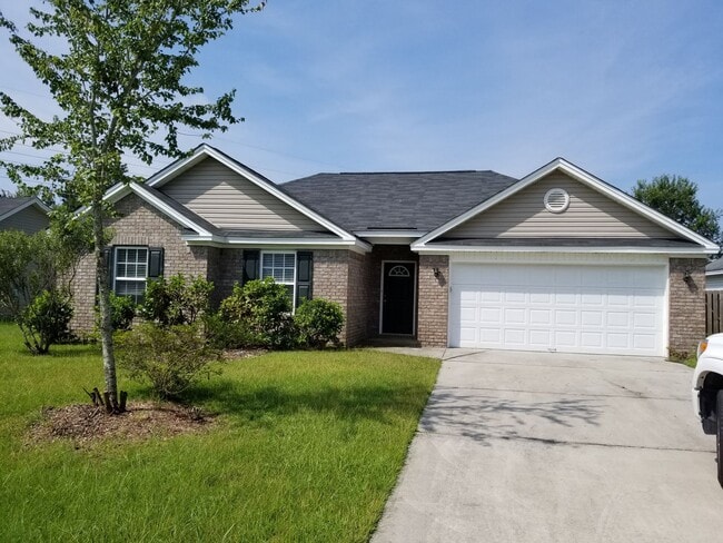 property at 7 Montero Dr