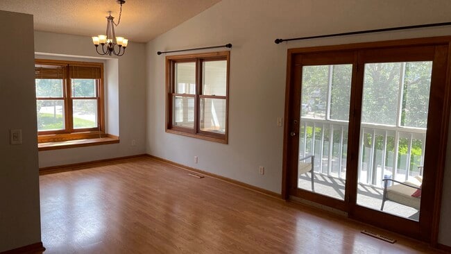 property at 5330 Highpointe Dr