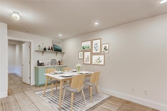 1208 Enfield Rd in Austin, TX - Building Photo - Building Photo
