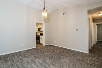 1638 Chisolm Trail in Lewisville, TX - Building Photo - Building Photo