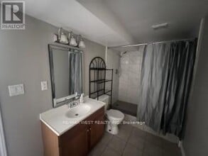 16632 York Durham Line in Whitchurch-Stouffville, ON - Building Photo - Building Photo