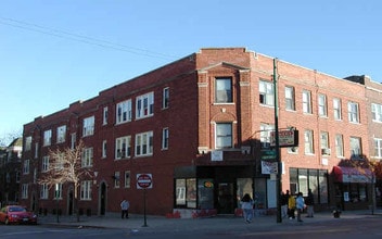 6657-6661 N Clark St in Chicago, IL - Building Photo - Building Photo