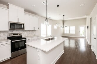 204 Douglas Bend Rd, Unit 804 in Gallatin, TN - Building Photo - Building Photo