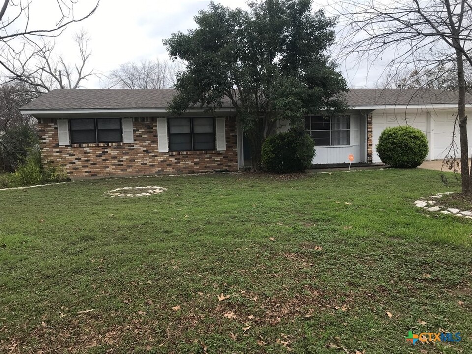 106 Apache Dr in Temple, TX - Building Photo