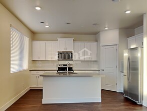 11536 W Mesquite St in Boise, ID - Building Photo - Building Photo