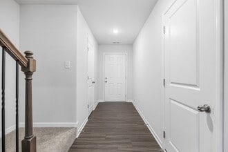3024 Whispering Willows Ct in Inman, SC - Building Photo - Building Photo