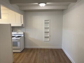 6015 1st Ave in Sacramento, CA - Building Photo - Building Photo