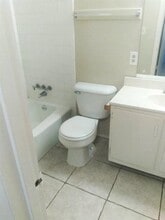 7011 SW Westchester Cir in Lawton, OK - Building Photo - Building Photo