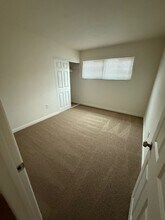 3354-56 Luna Ave in San Diego, CA - Foto de edificio - Building Photo