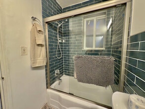 329 Madison St in Hollywood, FL - Building Photo - Building Photo