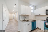 5534 Woodland Ave photo'